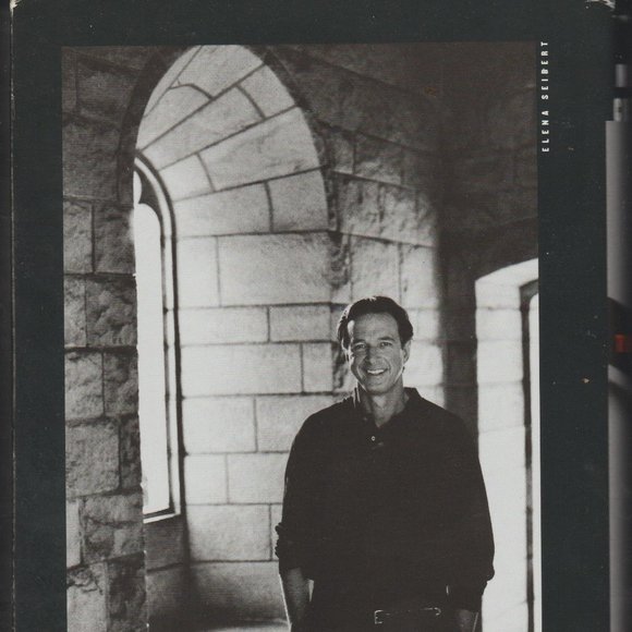 Timeline Michael Crichton 1st First Edition 1999 Hardcover Hardback Book - Picture 3 of 16